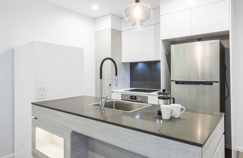 Burleigh Heads Apartment | Boardwalk Burleigh Beach