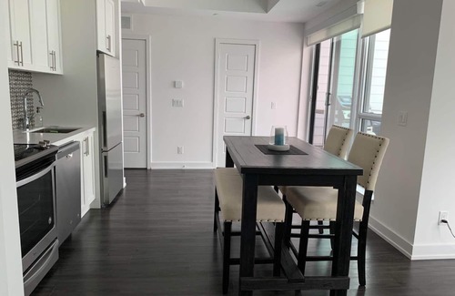 Innisfil House | Boardwalk Paradise at Friday Harbour Resort