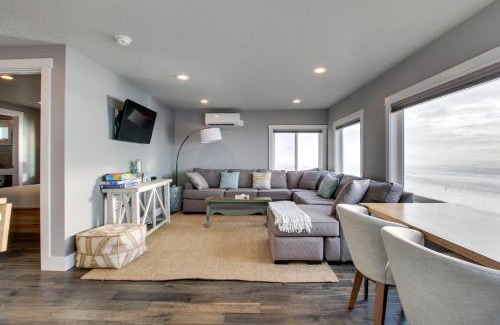 Oceanside Apartment | Boat Basin #1 & Tillamook Nook #2