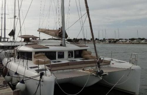 Fiumicino Boat Rental | Boat Nicole