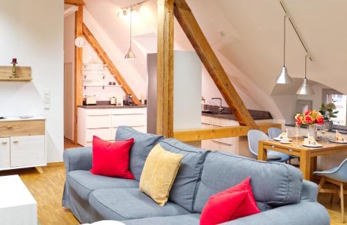 Erfurt Old Town Apartment | BohnApartments Altstadt-Loft - Wasserbett - Parkplatz - WLAN - Zentrum