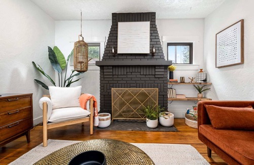 Xenia House | Boho Bungalow: 3BR on Miami Bike Path, Sleeps 7!