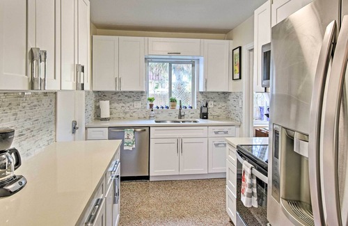 Deerfield Beach Cottage | Boho Chic Home w/ Outdoor Oasis - Near Beach!