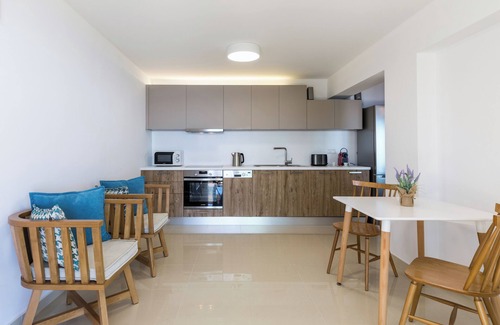 Spartylas Villa | Bolla D oro Luxury villas Villa Lunaria - Breathtaking from a luxury Villa