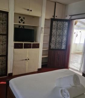 Diani Beach Apartment | Boma Banda Diani - Kaskazi Cottage