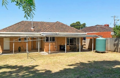 Rosebud House | Boneo Beach Shack renovated and affordable
