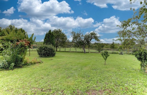 Villebret House | Bonheur d'Autrefois - Maison 8p à 14min de Montluçon