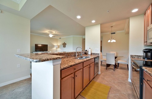 Bonita Springs Condo | Bonita National - First Floor Condo with golf!