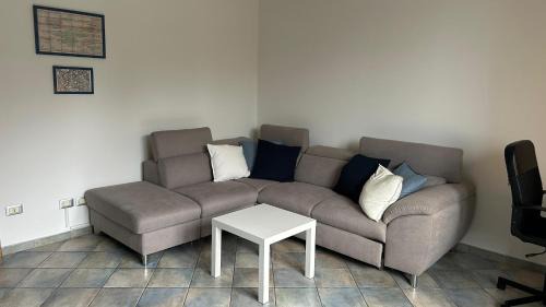 Gallaratese Apartment | Bonola's Suite - M1