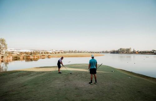 Dunsborough House | Boodalang House - access to golf course with views