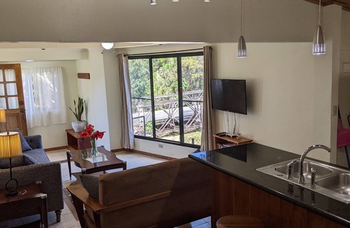 Boquete House | Boquete Panama CV3 Walk to town, views, river, gardens and bird watching
