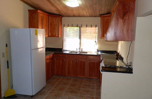 Boquete Apartment | Boquete Panama CV4 Large Open 3/2 Apartment Rivers Mountains Walk toTown Kitchen