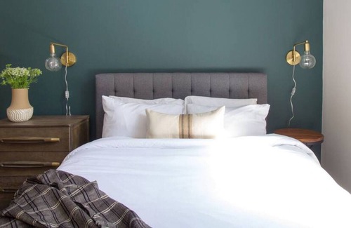 Boston Financial District Apartment | Boston Fidi Studio Laundry in Building Fast Wifi