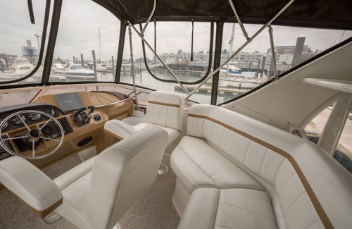 Thompson Square - Bunker Hill Boat Rental | Boston Harbor Yacht, AC/Heat, Walk to North End WiFi