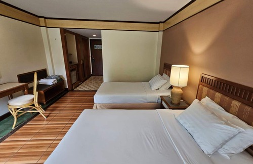 Na Chom Thian Hotel | Botany Beach Resort Pattaya