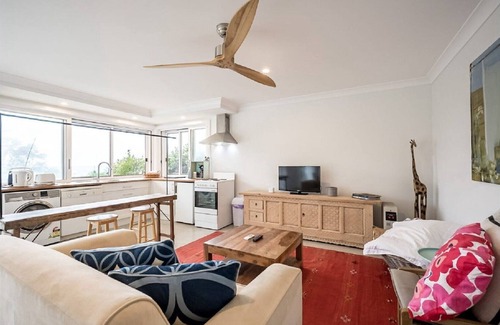 Killcare Heights House | BOUDDI BEACH RETREAT
