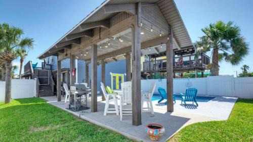 Leeward Sands House | Boujee Pelican by AvantStay PoolGame RoomViews