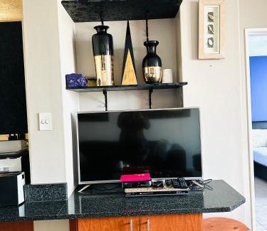 Margate Beach Apartment | Boulevard 208