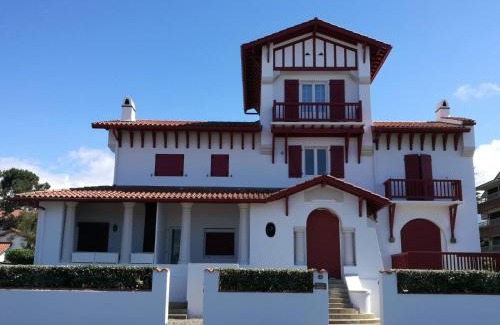 Hendaye Apartment | Boulevard de la Mer 33 Apartam 11