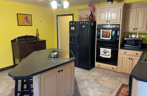 Springfield House | Bourbon Trail Oasis at Boone Farm - Private & Peaceful
