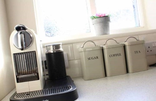 Twyford Cottage | Boutique 5 Bedroom(Sleep 12) Cottage Nr Winchester