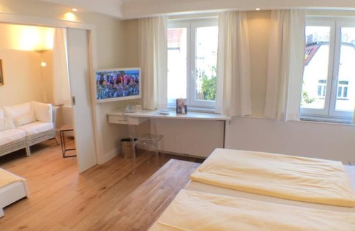 Fishermen's Quarter Hotel | Boutique Hotel am Rathaus - Reblaus