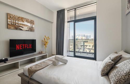Dubai Apartment | Boutique Studio Experience In Dynamic Dubailand