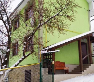 Yaremche House | Boykivska Familiya