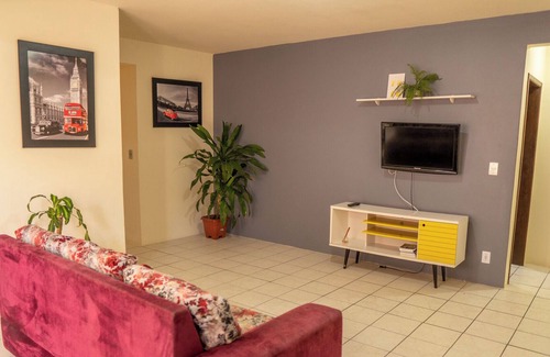 Enseada Apartment | Apartment 50 meters from Enseada beach