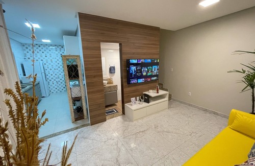 Vilas do Atlantico House | House in Vilas do Atlântico with 2 suites and 70 m from the beach