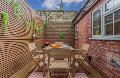 Knaresborough House | Bradbury Cottage