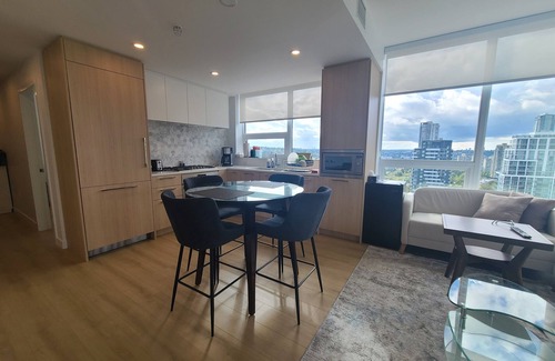 Burnaby Apartment | BRAND NEW 2-bed apartment with view, gym, yoga room, and AC in central Burnaby