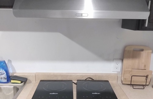 Brampton House | Brand New 2 Bedroom Basement Apartment with Free parking!