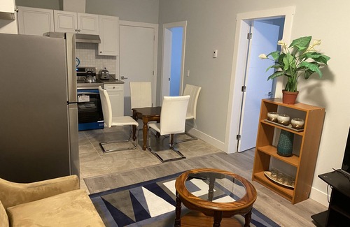 Port Coquitlam House | Brand new 2Bedrooms private Suite in Downtown.