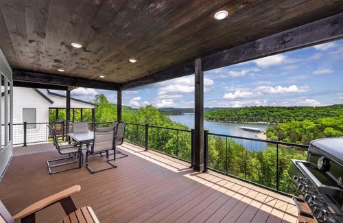 Kimberling City House | BRAND NEW! 5 Bed Cabin, Dock and over 30 Free Amenities!
