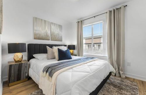 Niagara Falls Apartment | BRAND NEW and Stylish 2BR Suite With Sofa Bed, Located 7 Mins From Niagara Falls and can Sleep 6 Guests