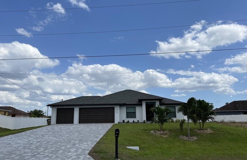 Diplomat House | Brand New Construction Heated Salt Water Pool Home, Paradise in Cape Coral! 🌴
