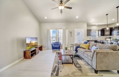 Twin Falls House | ✨ Brand NEW construction house in Sunterra ☀️