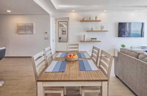 Puerto Penasco Apartment | Brand New Contemporary 1 Bed Oceanfront Condo at Encantame Towers Verano E1203