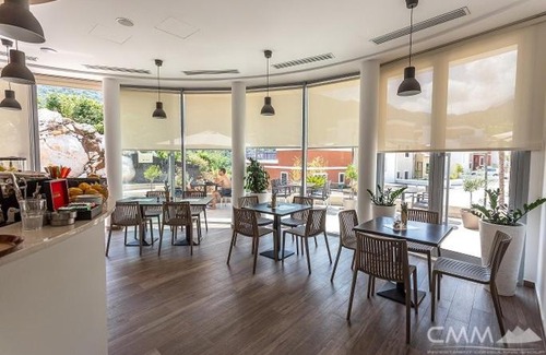 Morinj Apartment | Brand New Cozy Apartment Morinj E3 by CMM