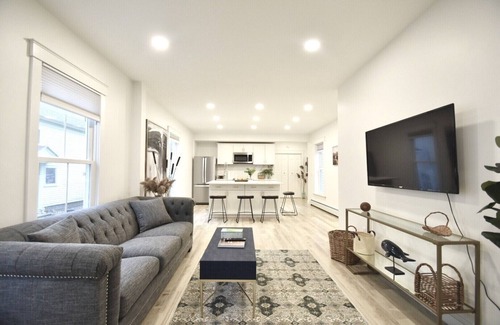 Brunswick Apartment | Brand New Downtown 2BR on Noble Next to Bowdoin(Safe&Sound)