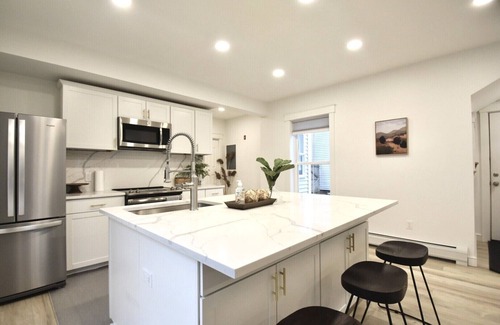 Brunswick Apartment | Brand New Downtown 2BR on Noble Next to Bowdoin(Safe&Sound)