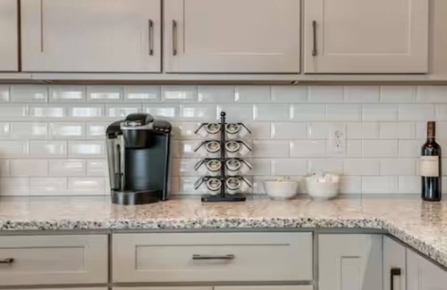 Urbandale Nations House | BRAND NEW, HIP NASHVILLE HOUSE! CLOSE TO DOWNTOWN!
