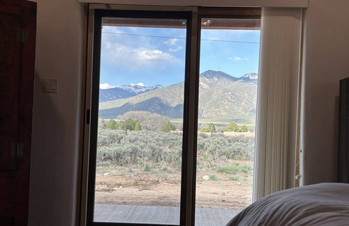El Prado House | Brand New home with spectacular mountain views