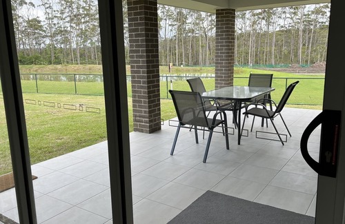 Sussex Inlet House | Brand New house in a Tranquil Golf Course Retreat