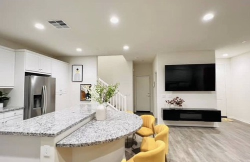 Fontana House | Brand NEW HOUSE - Up to 50% Discount