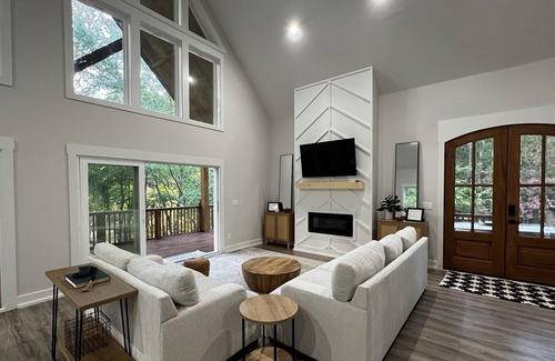Quail Ridge House | Brand New Lake Front Home in the PERFECT Location