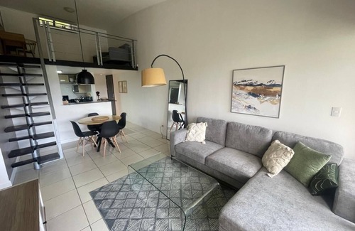 Santa Ana Apartment | Brand New lake view Penthouse with A/C, pool, gym, tennis in common area