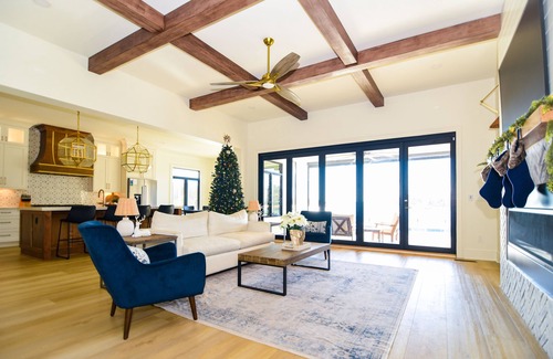Lake Norman of Catawba House | Brand New Luxurious Modern Farmhouse with Pool and Hot Tub - Beauitful Views!