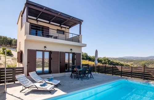 Episkopi Villa | Brand new luxury Villa Dafne with Heated pool